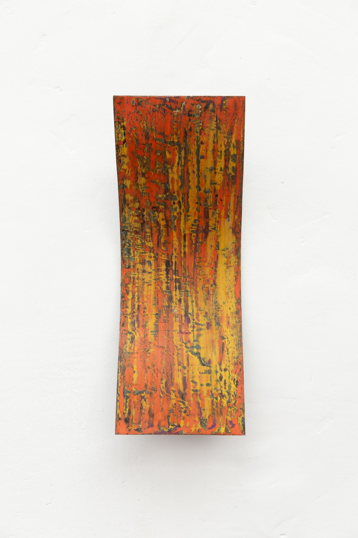 25 Seasons Lacquer Leaf Orange in Yellow